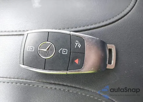 2020 Mercedes-Benz Glc 300 4Matic из США, поврежденный, VIN W1N0G8EB9LF817921